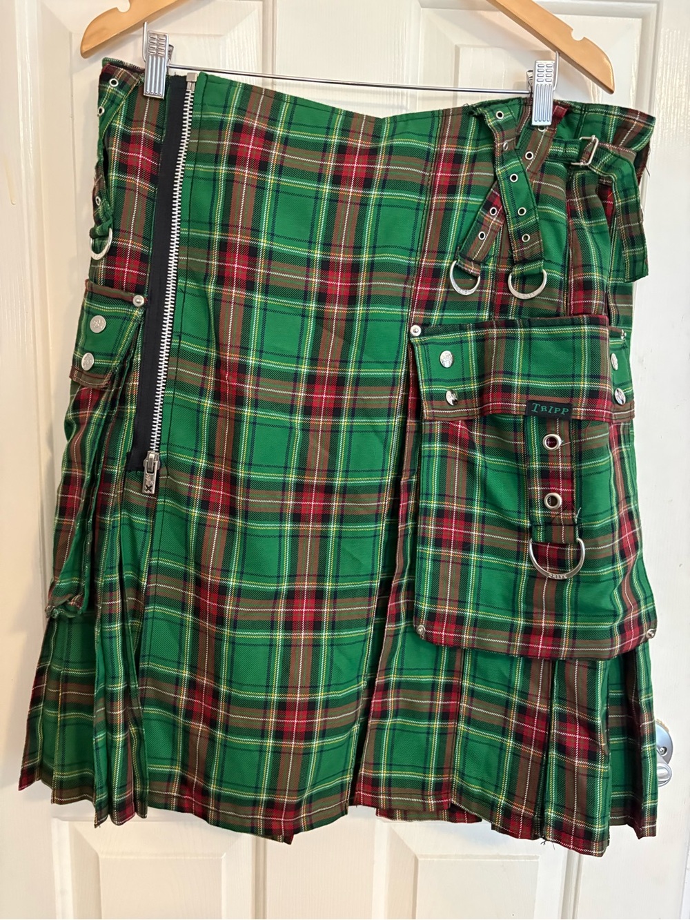 Mens Kilt - Picture 2 of 3